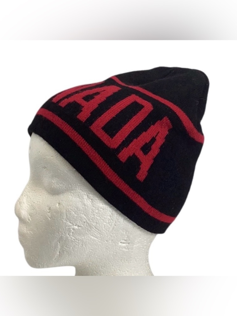 🍄 HBC Canada Olympic Black and Red Beanie Hat